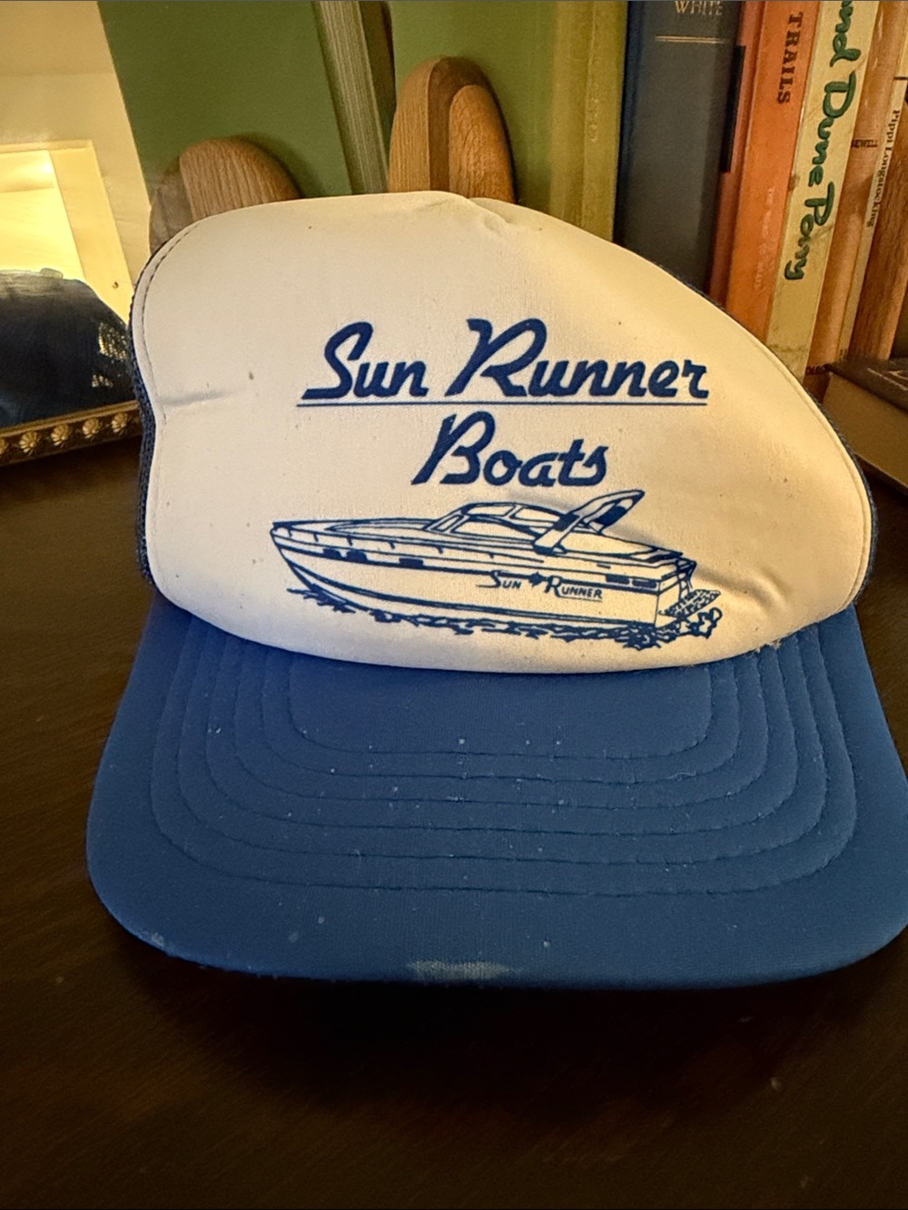 Vintage Sun Runner Boats White and Blue Trucker Cap